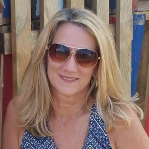 Meet your Posher, Sandy